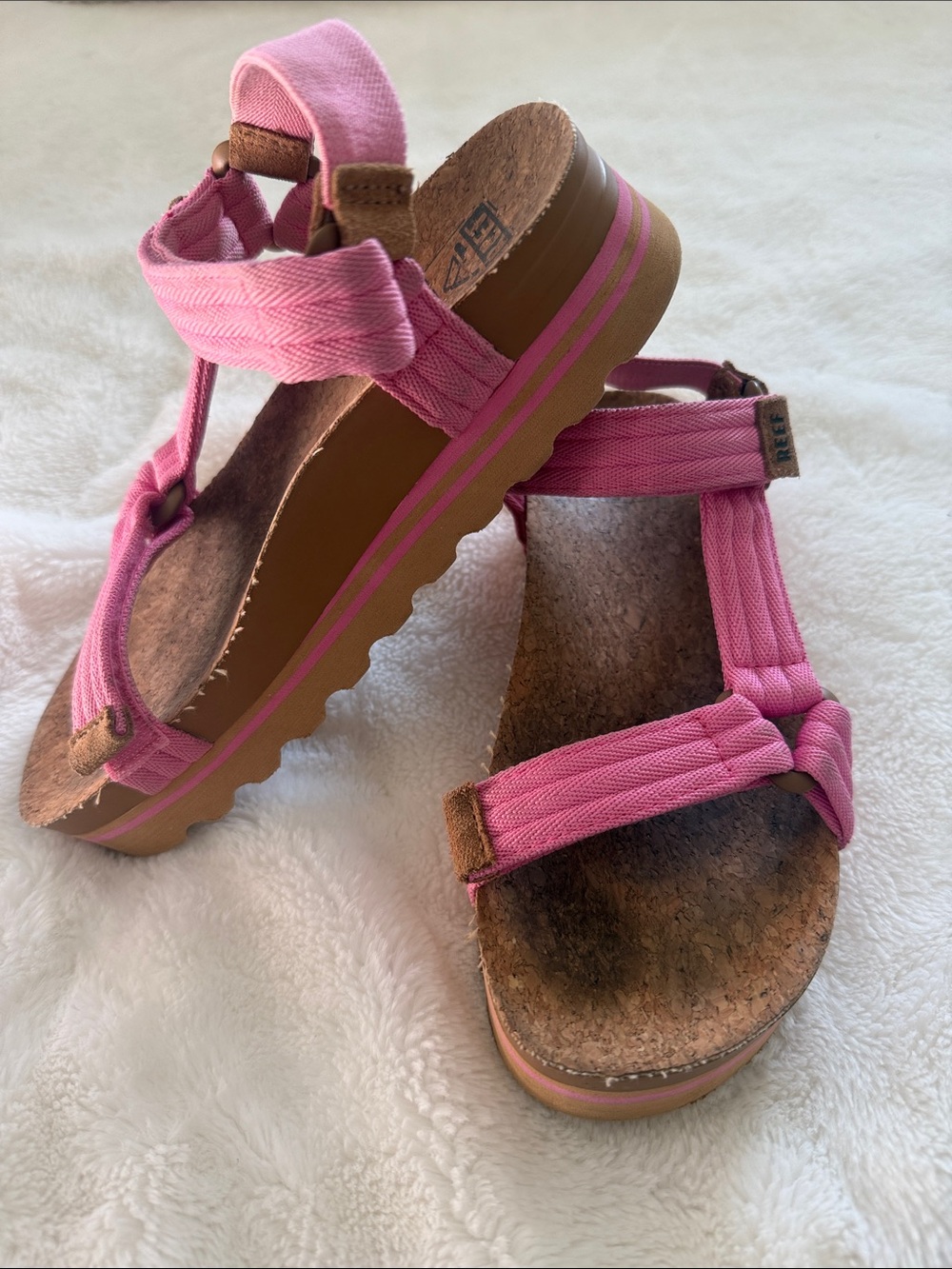 Reef Pink Strappy Cork-Style Women's Sandals